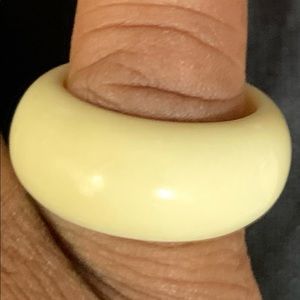 Beautiful Vintage Ring/Band (I believe ivory or bone)